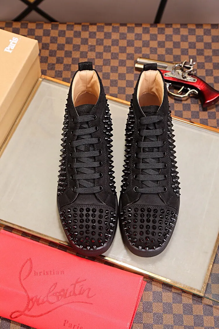 Ex-factory price 480. christian louboutin (CL red sole shoes) counter nail series, high-top casual sneakers for couples 📢 📢 📢 Exclusive hot style release 🎈🎈💪 Movable latex feet 👻 Finished outsole stitching line [satisfied] 😝Female 35-40# Male 38#-46, global supply😝 [Top version]: original imported cowhide upper, top original leather lining, original molded TPU outsole, original 1:1 detail processing, original shoe last, large quantity available from stock,